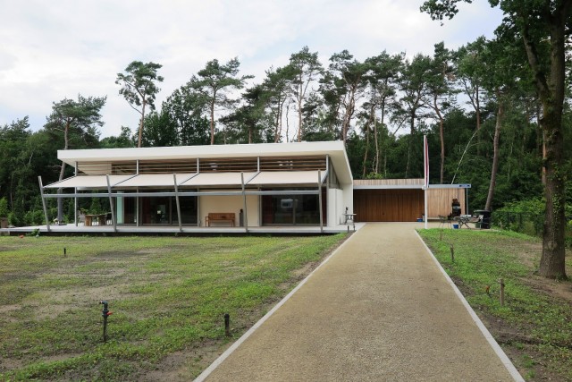 Irislaan Waalre met onbehandeld Natural Cladding