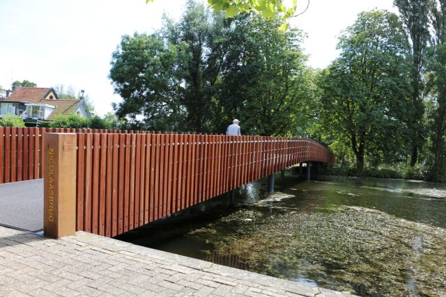 Fietsbrug FSC hardhout